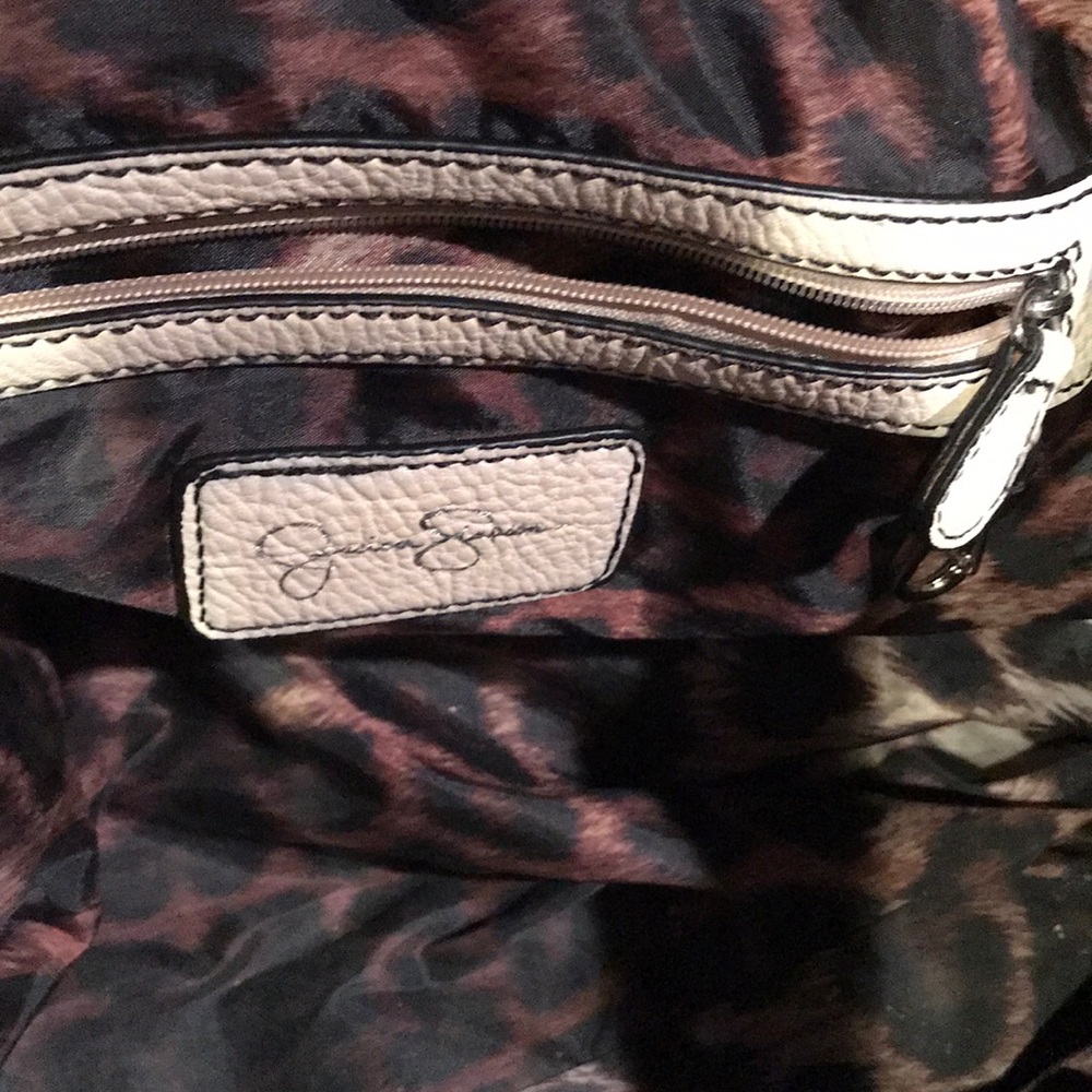 Jessica Simpson purse - Picture 6 of 8